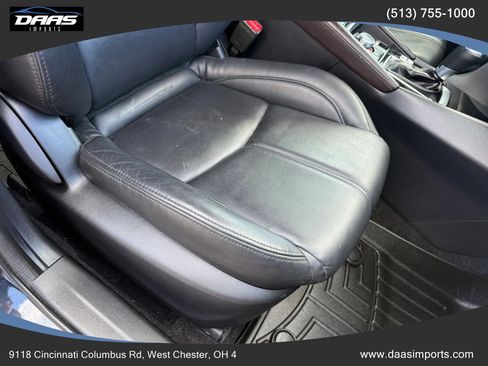 Used 2018 MAZDA MAZDA3 Touring FWD image 31