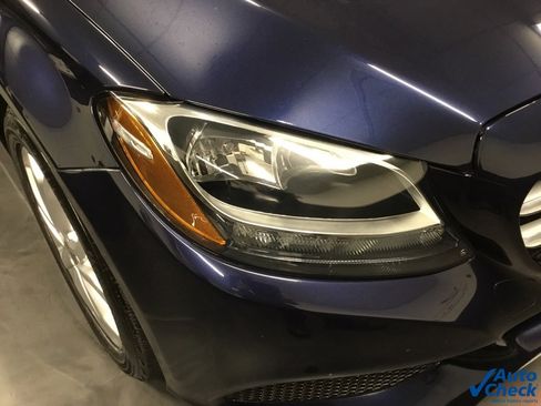 Used 2018 Mercedes-Benz C 300 4MATIC Sedan image 16