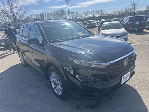 Certified 2023 Honda CR-V EX image 2