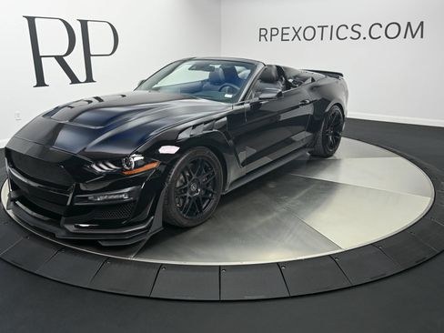 Used 2019 Ford Mustang GT Premium w/ GT Performance Package RWD image 1