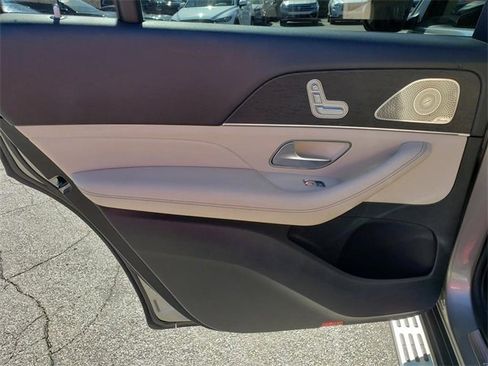 Used 2021 Mercedes-Benz GLS 450 4MATIC image 13
