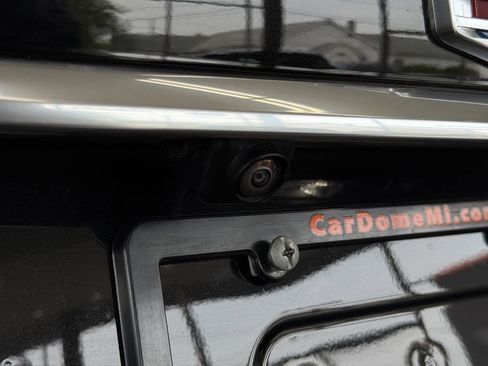 Used 2024 Cadillac XT5 Premium Luxury image 19