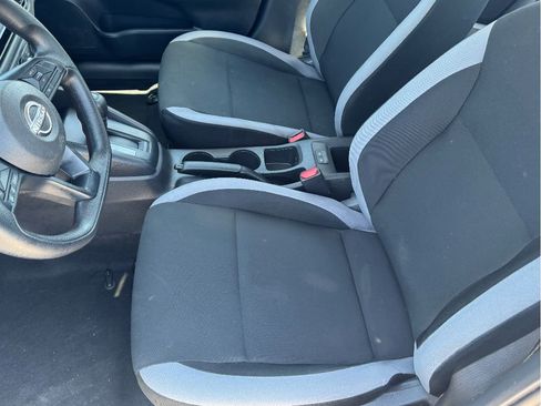 Used 2025 Nissan Versa S w/ Trunk Package FWD image 15