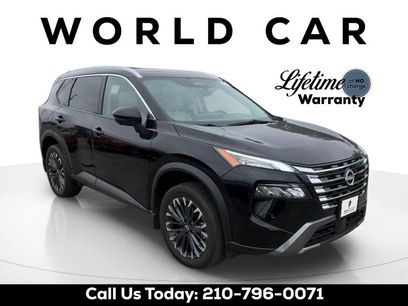 Used 2025 Nissan Rogue SL w/ Tech Package
