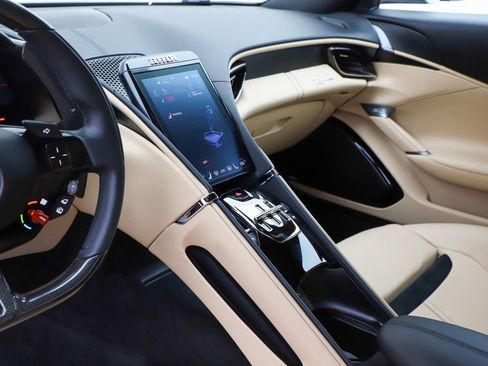 Certified 2023 Ferrari Roma image 27