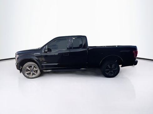 Used 2017 Ford F150 XLT w/ Equipment Group 302A Luxury AWD/4WD image 4