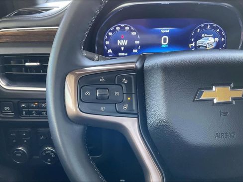 Used 2023 Chevrolet Tahoe High Country image 24