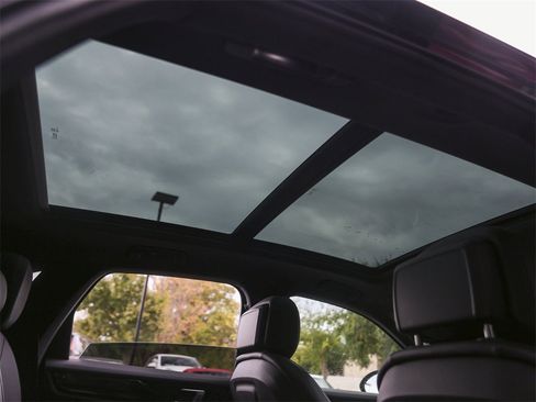 Certified 2023 Porsche Cayenne image 39