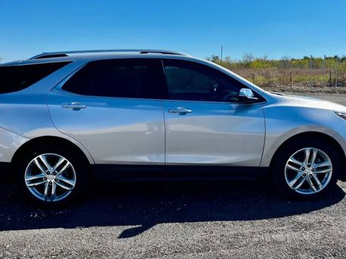 Used 2019 Chevrolet Equinox Premier image 6
