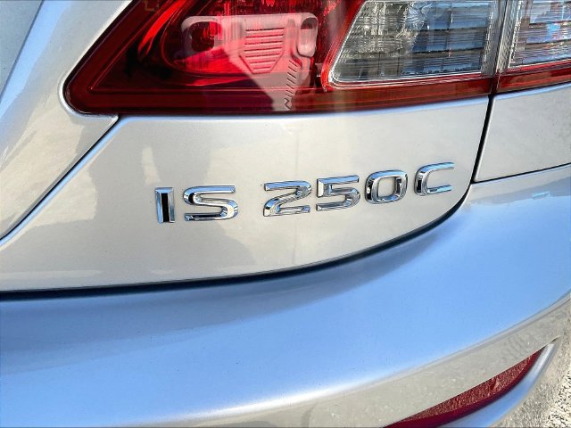 Used 2013 Lexus IS 250C RWD image 25