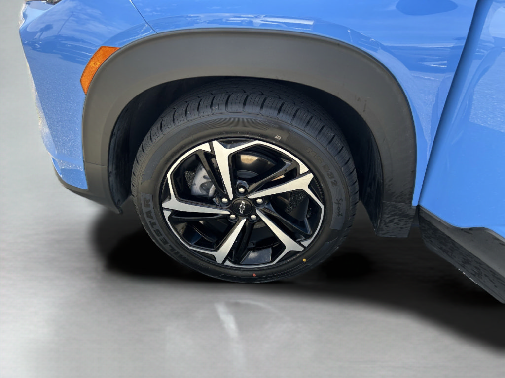 Used 2023 Chevrolet TrailBlazer RS w/ Convenience Package FWD image 36