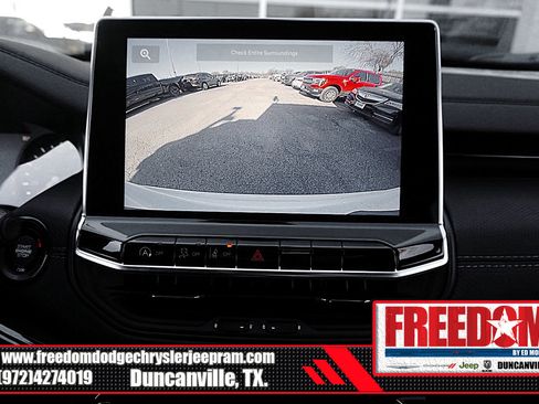 New 2026 Jeep Compass Latitude image 20