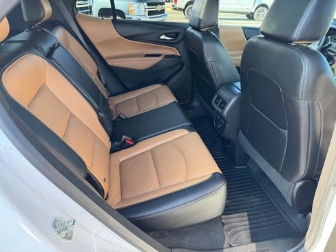Used 2021 Chevrolet Equinox Premier image 22