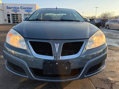 Used 2009 Pontiac G6 Sedan w/ Sport Package 1 FWD image 3