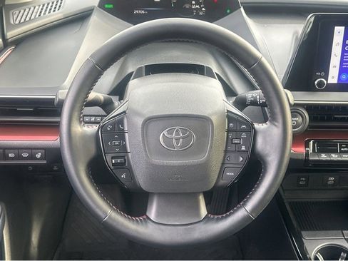Used 2023 Toyota Prius Prime SE image 11