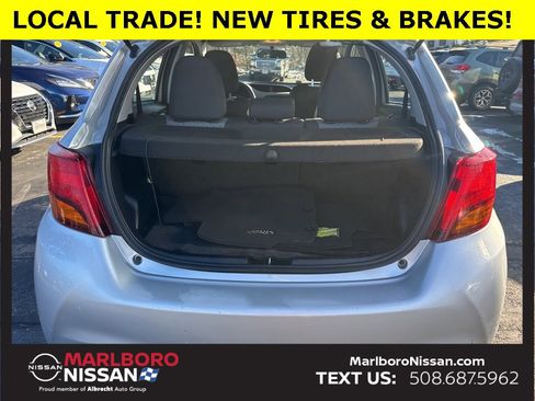 Used 2016 Toyota Yaris L image 13