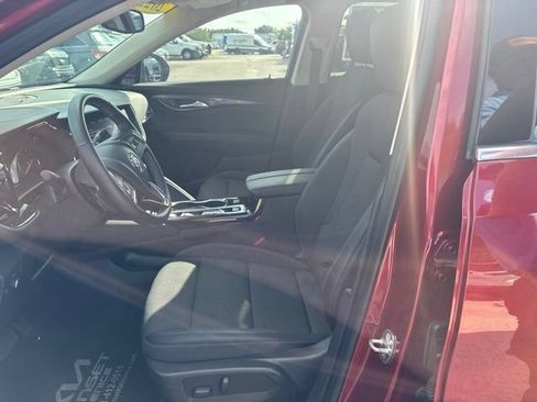 Used 2023 Buick Envision Preferred FWD image 9