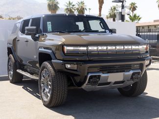 Used 2025 GMC Hummer EV 3X AWD/4WD video 2