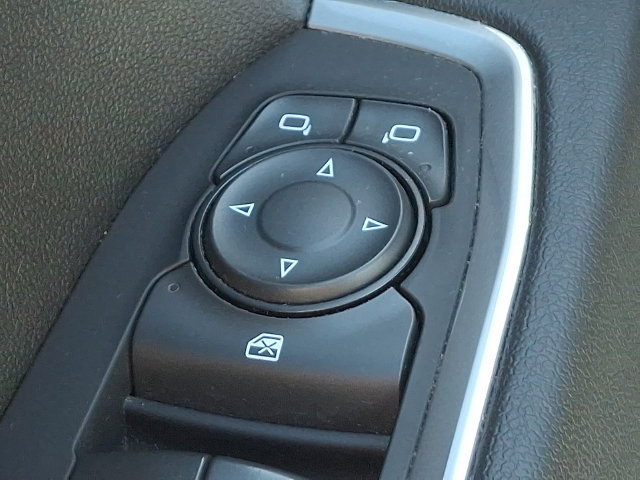 Used 2023 Chevrolet Silverado 1500 LT AWD/4WD image 19