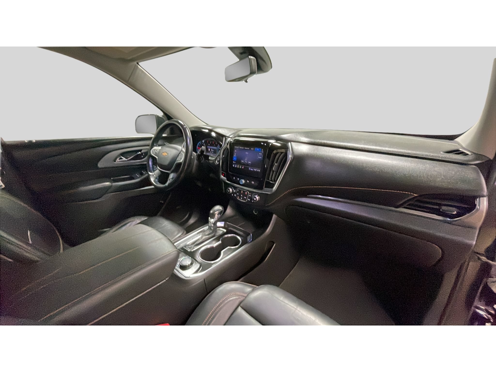 Used 2021 Chevrolet Traverse LT w/ LT Premium Package AWD/4WD image 19