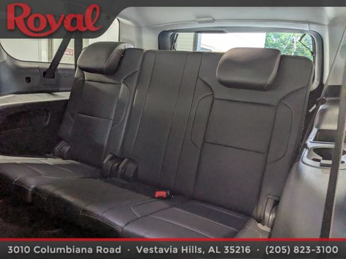 Used 2018 Chevrolet Suburban LT AWD/4WD image 20