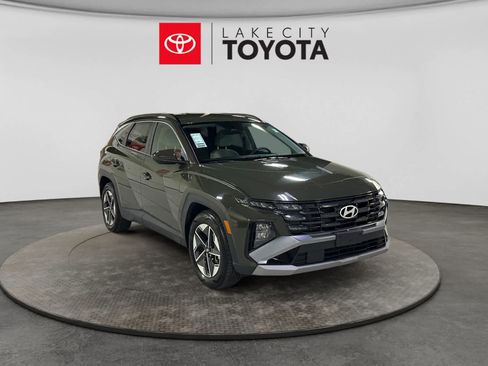 Used 2025 Hyundai Tucson SEL FWD image 13