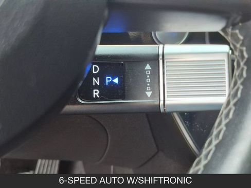 Used 2025 Hyundai Sonata Limited FWD image 17