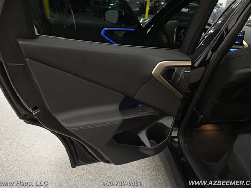 Used 2025 BMW X3 xDrive30i w/ Premium Package image 38