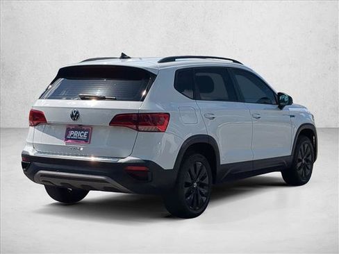 Used 2023 Volkswagen Taos S FWD image 5