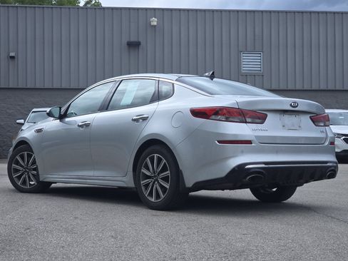 Used 2019 Kia Optima EX w/ EX Premium Package FWD image 12