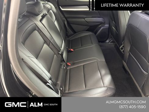 New 2026 GMC Terrain Elevation w/ Elevation Premium Package AWD/4WD image 17