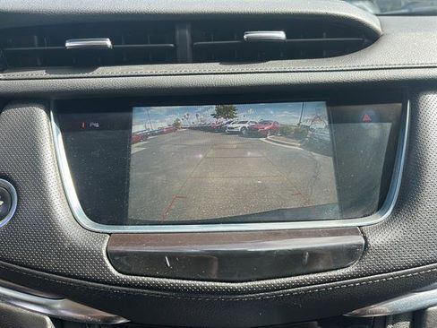 Used 2019 Cadillac XT5 Luxury image 21