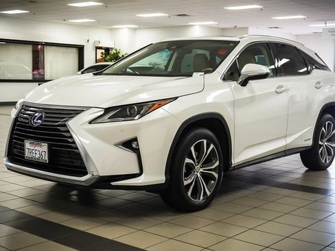 Used 2016 Lexus RX 450h AWD image 3