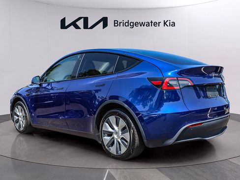 Used 2020 Tesla Model Y Long Range AWD/4WD image 4