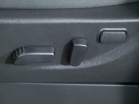 New 2026 Nissan Frontier SV AWD/4WD image 24