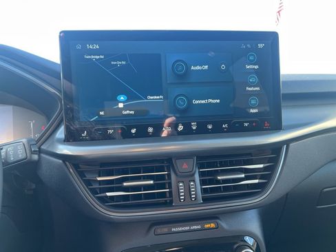 New 2024 Ford Escape Base image 17