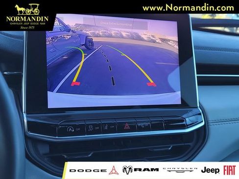 Used 2024 Jeep Compass Limited AWD/4WD image 10