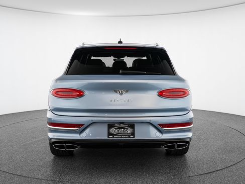 Certified 2023 Bentley Bentayga AWD/4WD image 7