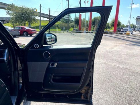 Used 2018 Land Rover Range Rover Sport HSE image 73