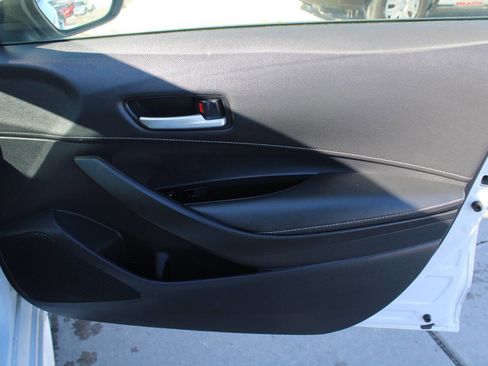 Used 2021 Toyota Corolla SE w/ Carpet Mat Package (TMS) image 7