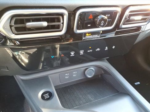 New 2026 Nissan Sentra SV w/ Floor Mat Package FWD image 14