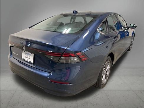 Used 2024 Honda Accord EX image 6