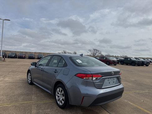 Used 2024 Toyota Corolla LE image 18