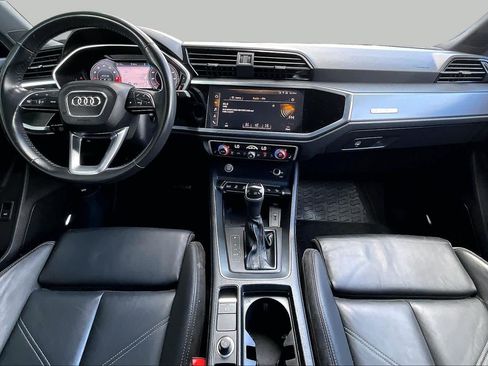 Used 2020 Audi Q3 2.0T Prestige AWD/4WD image 16