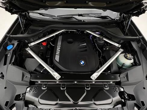 New 2026 BMW X7 xDrive40i w/ M Sport Package image 15
