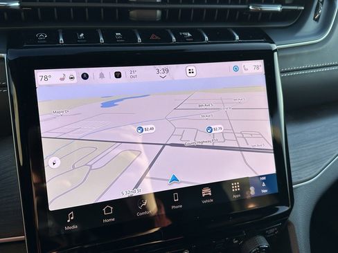 New 2025 Jeep Grand Cherokee L Limited image 33