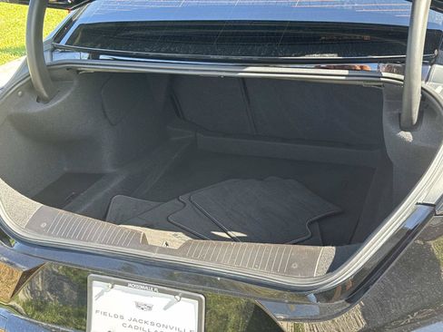 Used 2022 Cadillac CT4 V RWD image 30