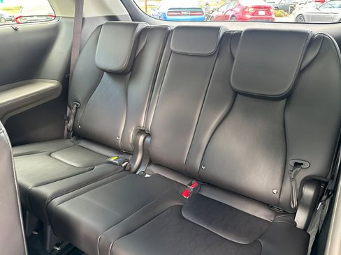 New 2026 Kia Carnival EX FWD image 16
