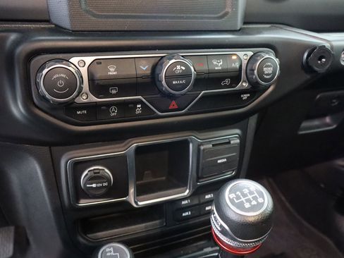 Used 2023 Jeep Wrangler Sport AWD/4WD image 21