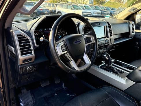 Used 2016 Ford F150 Lariat w/ Equipment Group 502A Luxury image 6